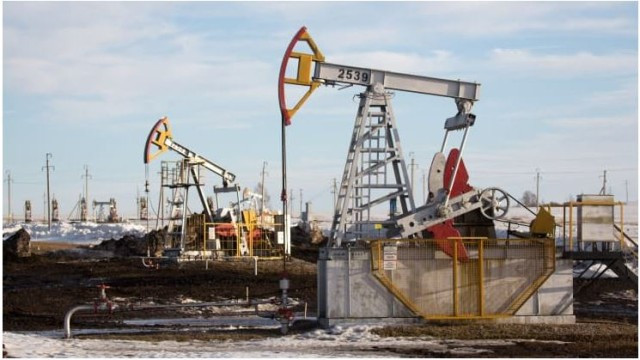 crude oil-HsdBipo7Kb.JPG