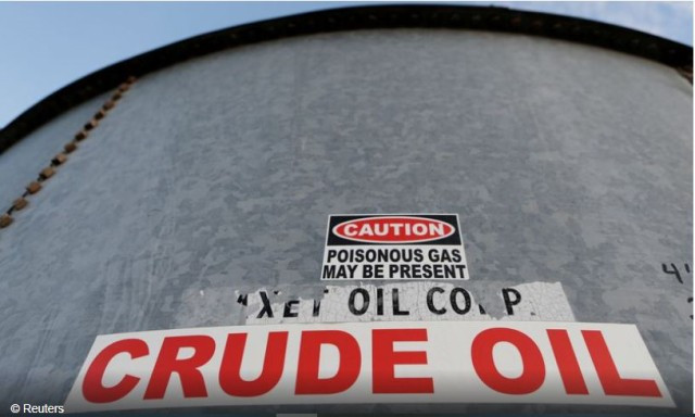 oil crode 3-XPB1VcFa1O.JPG