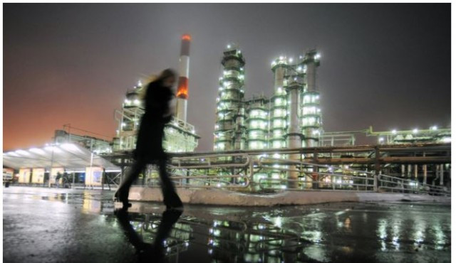 oil crusde-ddV0LAWF11.JPG