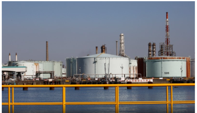 oil u-kggLl4Xzi2.PNG